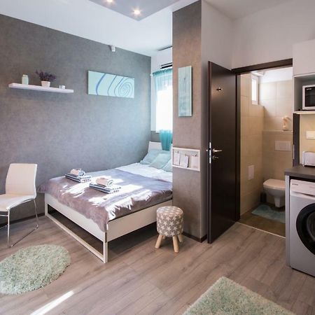 Petra'S Tranquil Nest In Downtown Budapest Exterior foto